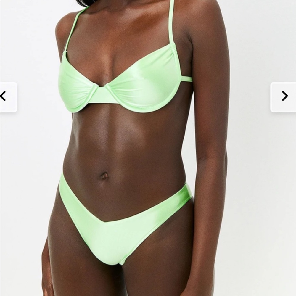FRANKIE’S BIKINI SET